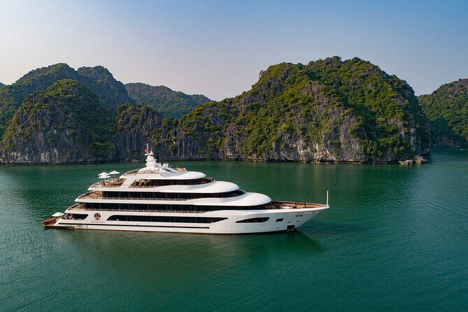 Halong Bay Cruise Luxury 5 Star 2Day/1Night Included Pick up & Transfers - Exploring Bai Tu Long Bay in Style