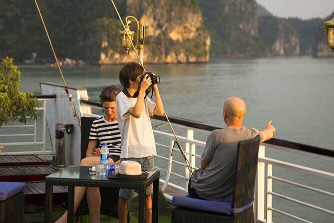 Halong Bay Tours 2 Days 1 Night on 5 Star Cruise (BEST CHOICE) - Comfort, Food, and Service