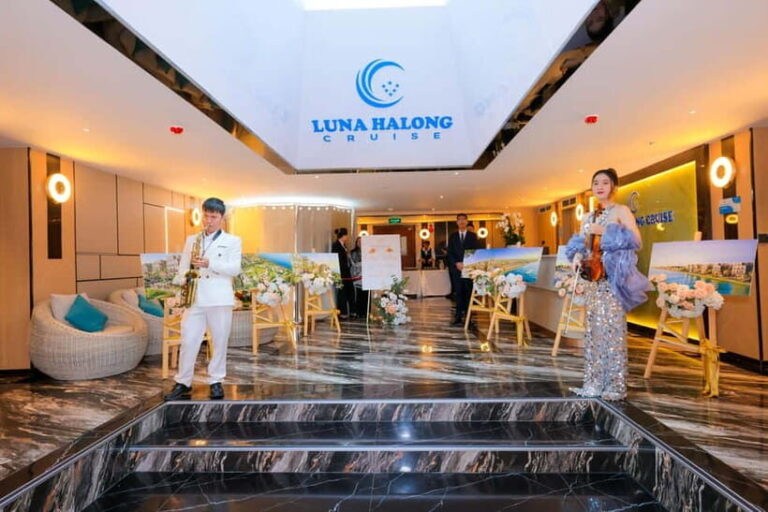 Halong Day Cruise: 7 Hour Explorer with Luna Halong Cruise - In The Sum Up