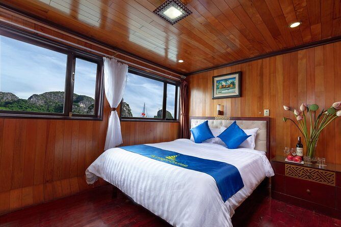 Halong deluxe cruise 2D/1N: Surprise cave, Titop island, Full Meals, best prices - What the Reviews Say
