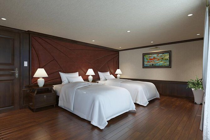Halong Luxury Cruise 2D/1N: Kayaking, swimming, Titop island, Surprise cave - The Cave and Nighttime Magic