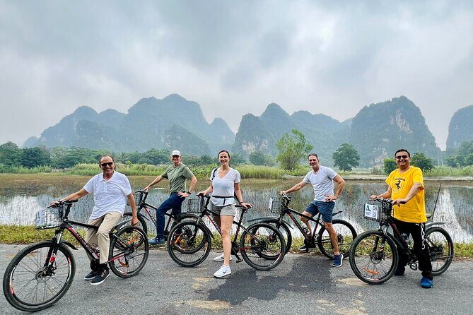 Hang Mua - Hoa Lu - Tam Coc Small Group Tour 8 People a Group - The Sum Up: Is This Tour Right for You?