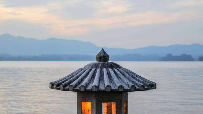 Hangzhou:Luxury West Lake Cruise+Santan Yinyue Island Ticket - A Deep Dive Into the Experience