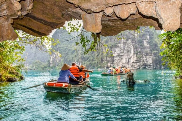 Hanoi: 2 Days Trang An, Bai Dinh, Cuc Phuong National Park - Day 2: Wildlife and Ancient Discoveries