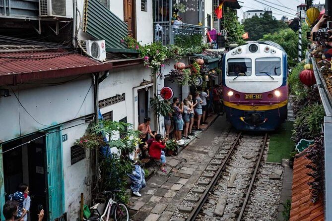 Hanoi City Tour: Private Half-Day to Hidden Corners &Train Street - An In-Depth Look at the Itinerary