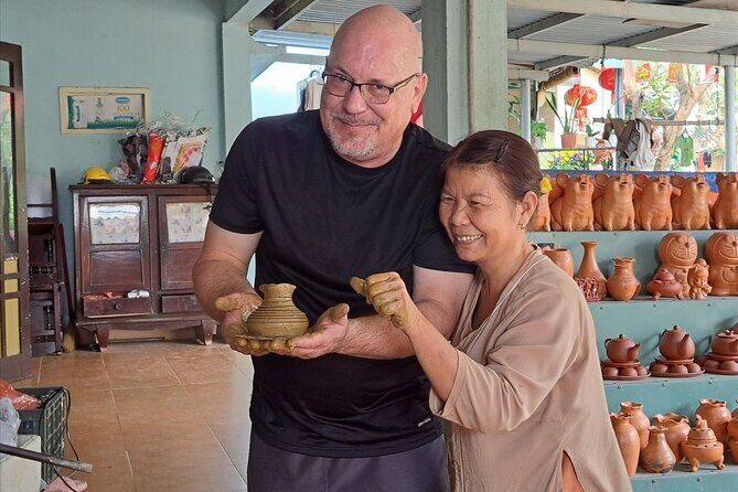 Hanoi Countryside Half-day Jeep Tour: Bat Trang Ceramic Village - Transportation & Group Size