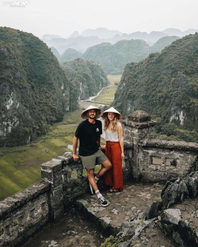 Hanoi: Hoa Lu, Tam Coc, Mua Cave 1-Day Ninh Binh Luxury Tour - The Value and What You’re Getting for $48