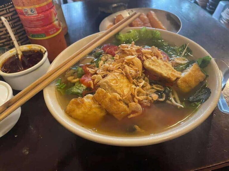 Hanoi Old Quarter Street Food Private Tour With Funny Guide - Practical Details and Tips