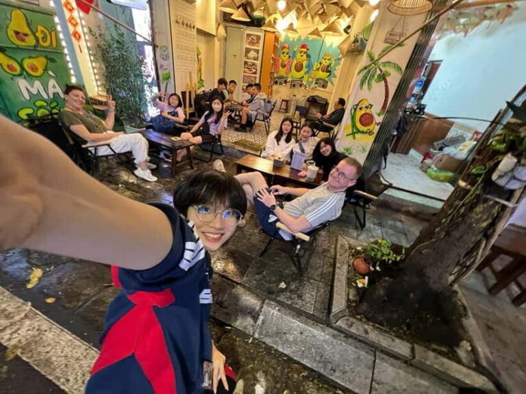 Hanoi: Old Quarter Street Food Walking Tour with Guide - Discovering Hanoi’s Old Quarter through Food and Stories