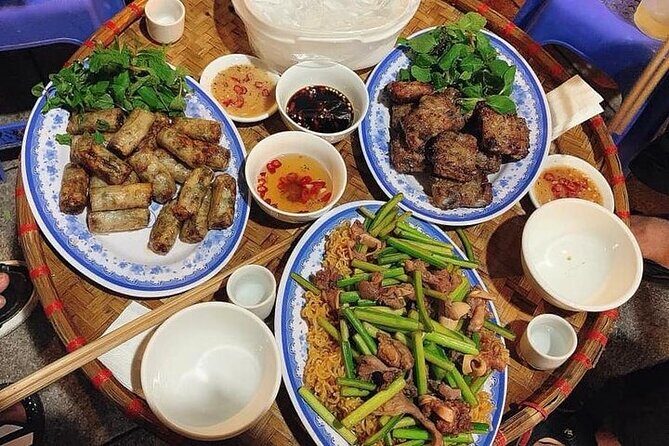 Hanoi's Vibrant Bia Hi Culture - A Street Food and Beer Tour - The Experience: A Deep Dive into Hanoi’s Bia Hi Culture