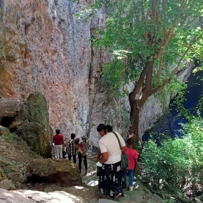 Harare: Chinhoyi Caves Day Trip with Lunch and Transfer - The Value of This Tour