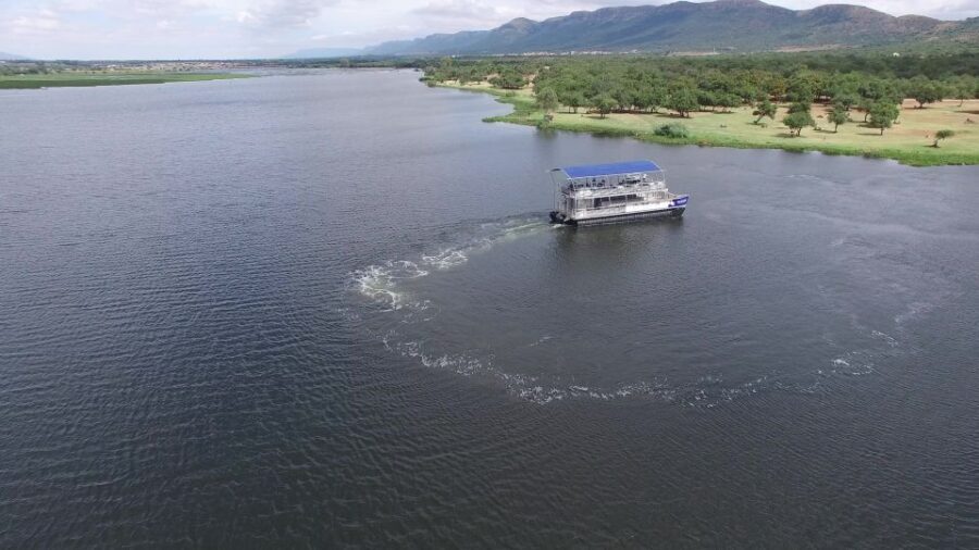 Hartbeespoort: 2-Hour Dam Cruise with South African Food