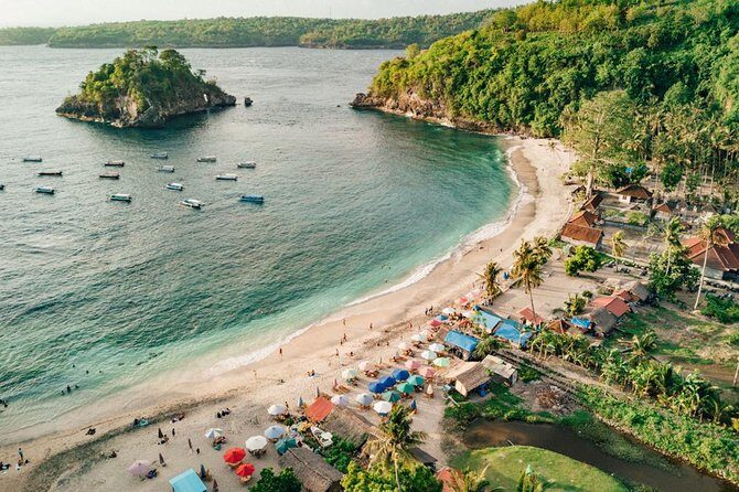 Have fun 1 day in Nusa Penida: snorkeling, kelingking & broken beach incl lunch - What’s Included and What’s Not
