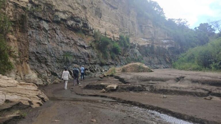 Hell's Gate Bike Ride & Crescent Island Boat Ride Experience - Exploring Hell’s Gate National Park on Two Wheels