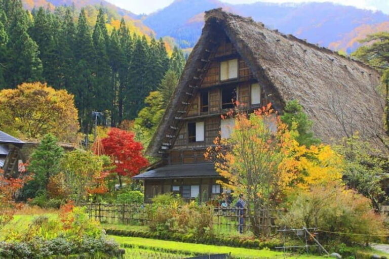 Hida Takayama, Shirakawa-go+Observatory|Day Trip from Nagoya - The Gassho-zukuri Village: A UNESCO Treasure