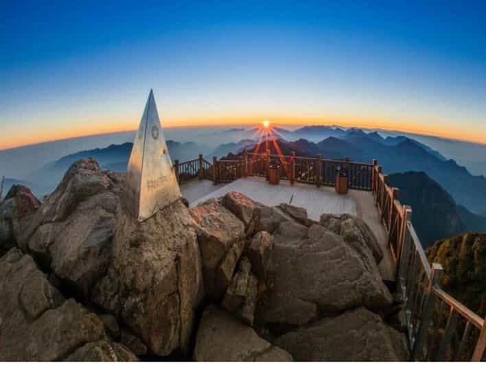 HIKE FANXIPAN MOUNTAIN TOUR 1DAY - An In-Depth Look at the Fansipan Hike Experience