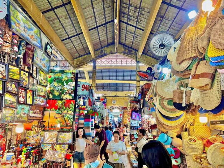 Ho Chi Minh City: Shopping Tour with Local Guide - What’s Included and How It Adds to Your Experience