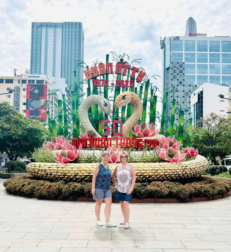 Ho Chi Minh City Sightseeing Tour With Private Body Massage - Architectural Gems and Cultural Icons