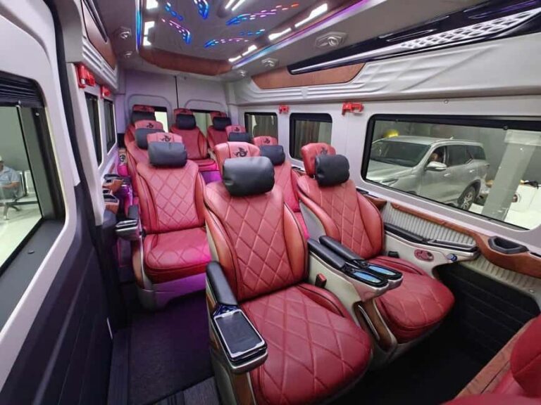 Ho Chi Minh: Cu Chi TunnelsVIP Limousine (AM/PM) w Lunch - The Itinerary Breakdown