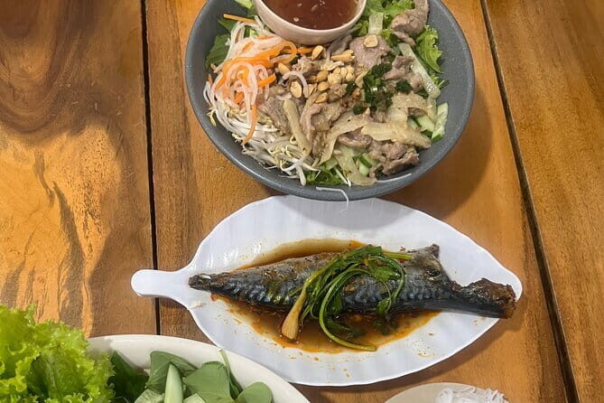 Ho Chi Minh Private Street Food Tour With Female Students Guide - Who Should Consider This Tour?