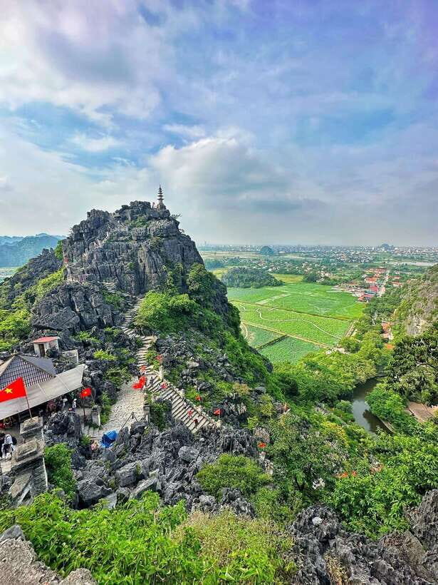 Hoa lu - Trang An, Mua Cave With Luxury Small Group - Exploring Hoa Lu: The Heart of Vietnam’s Ancient Capital