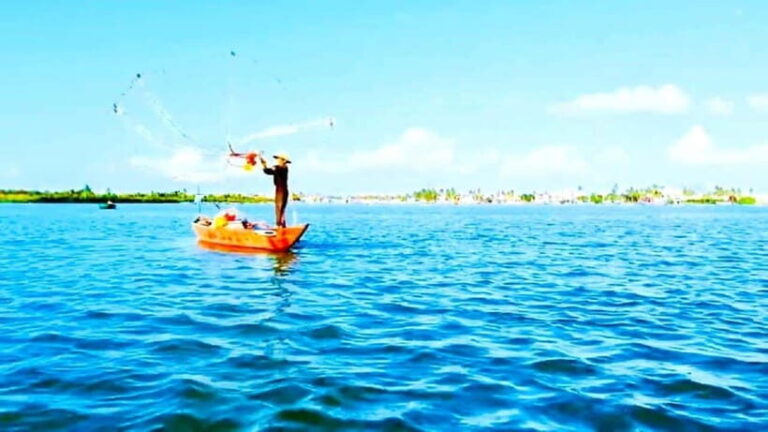 Hoi An: Basket Boat Ride, Fishing, and Crab Catching Tour - Who Should Consider This Tour?