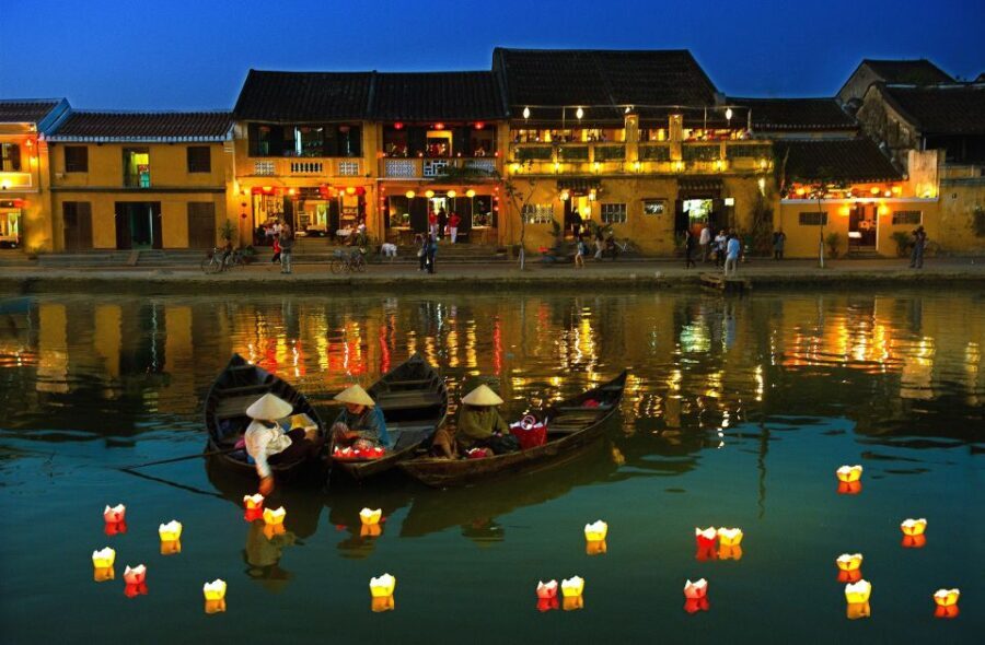 Hoi An City TourBoat RideRelease Flower Lantern on river - Practical Details and Value