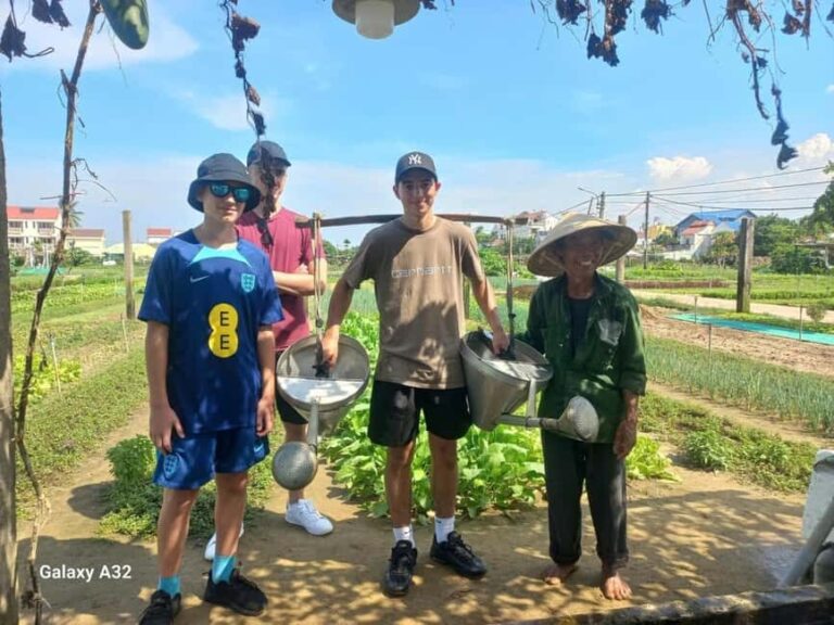 Hoi An Cooking Class in Tra Que Organic Vegetable Village - A Closer Look at the Experience