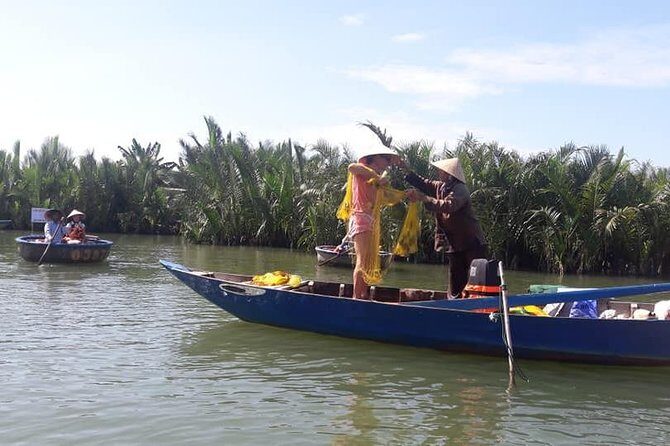Hoi An Countryside Biking Tour(Vegetable village -basket boat - fishing village) - Exploring Shrimp Farms and Rice Fields