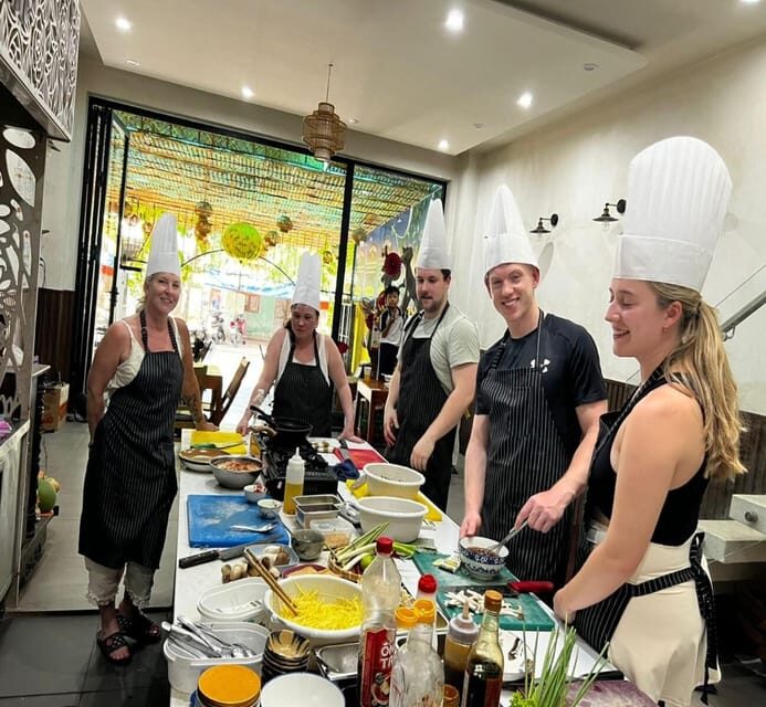 Hoi An: Vegetarian Cooking Class & Explore Local Market trip - Who Will Love This Tour?