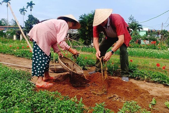 Hoi An Village Experience Tour with 3 Villages in Hoi An - Bay Mau Coconut Forest: Scenic Ride and Fishing