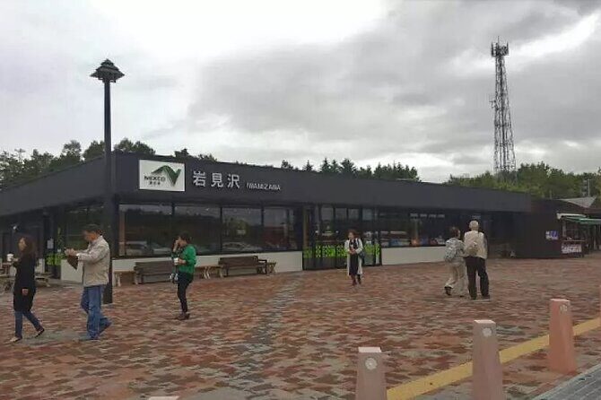 Hokkaido Day Tour from Sapporo: Asahiyama Zoo, Blue Pond Japan - FAQs
