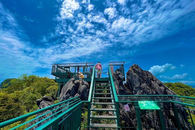 Hong Islands Trip Premium Speedboat from Krabi - Itinerary Breakdown and What to Expect