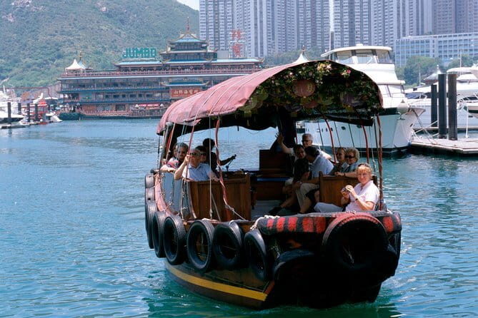 Hong Kong Island Orientation with Peak Tram Ride - Navigating the Itinerary: What to Expect at Each Stop
