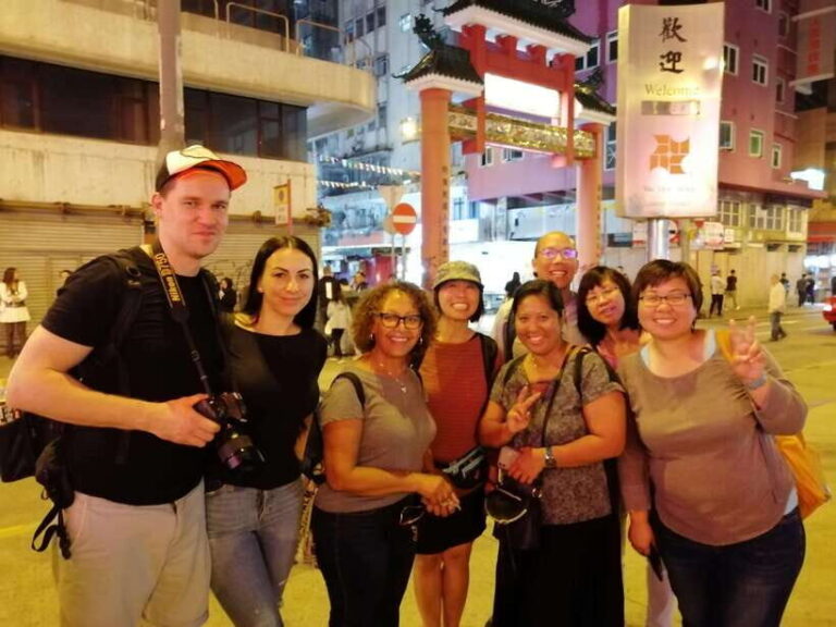 Hong Kong: Night Tour + Open Top Bus + Night Market - The Night Market Experience: Temple Street