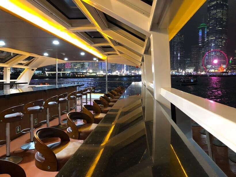 Hong Kong: Victoria Harbor Symphony Unlimited Drink Cruise - The Sum Up