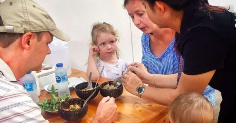 Hua Hin: Family Thai Food Tour with Local Guide - What Makes This Tour Stand Out?