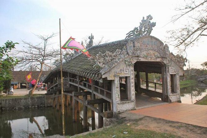 Hue Cycling Tour To Thanh Toan Bridge - Who Would Love This Tour?