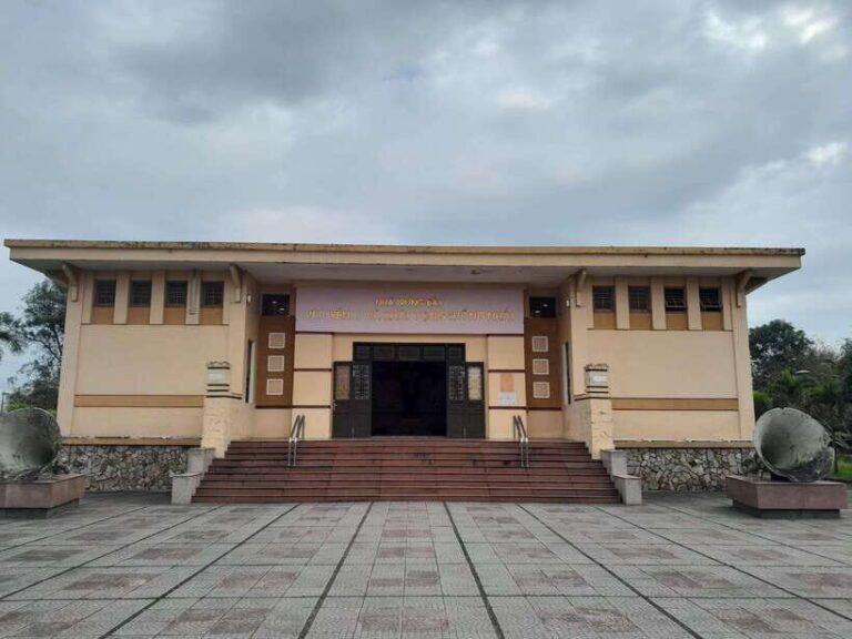 Hue: DMZ Half-Day by Private Car with Vinh Moc Tunnels - What to Expect on This Tour