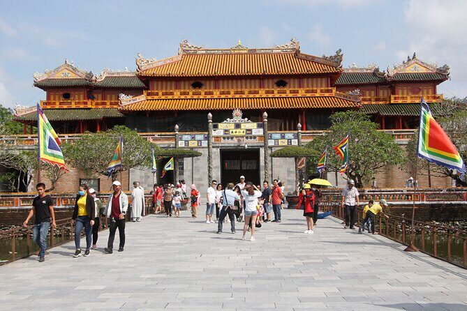 Hue Tour: Walking in Imperial City with Optional Dragon Boat - Practical Considerations