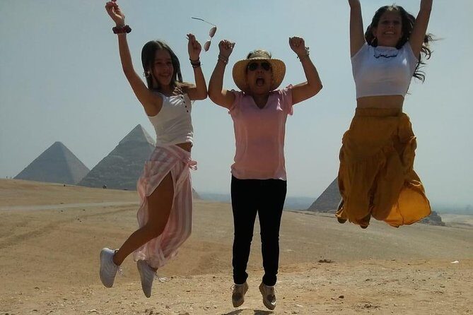 Hurghada Cairo Private Day Trip with Giza Pyramids, Sphinx, and Sakkara - FAQs