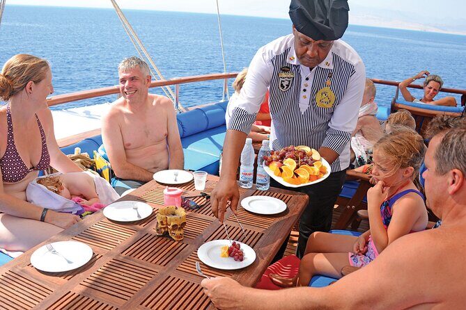 Hurghada Pirates sailing boat to Orange bay & Buffet Lunch - Itinerary Breakdown and What to Expect