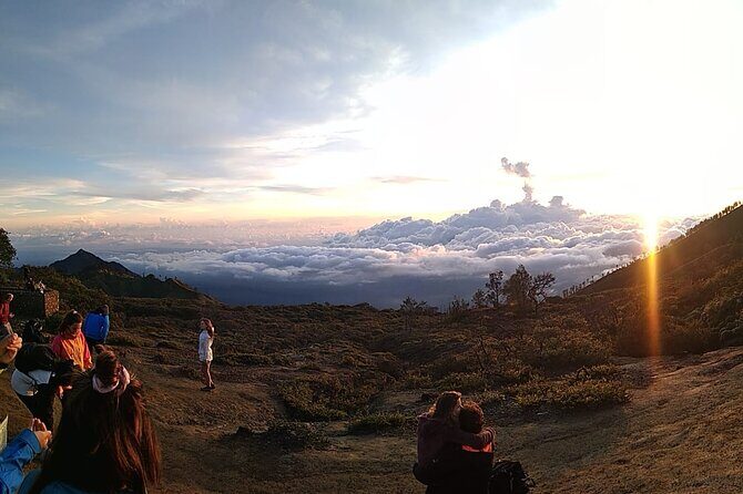 Ijen Crater Tour From Bali 1 Day - The Experience in Practice
