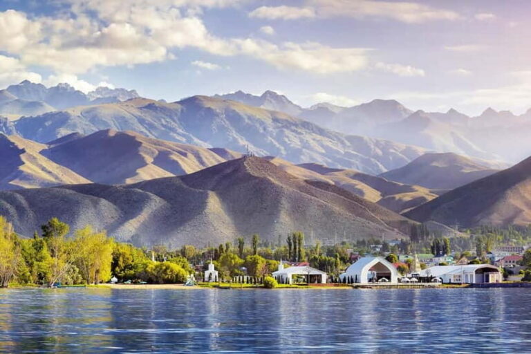 Immense and breathtaking Issyk Kul lake in 1 day - A Deep Dive into the Tour