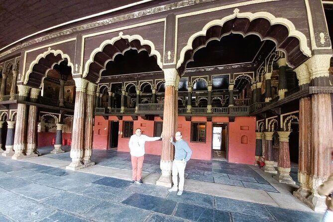 In the Footsteps of Maharajas & Sultans-Bangalore Historical Walk - Who Will Love This Tour?
