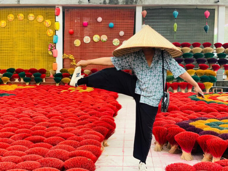 Incense and Hat Village 1/2 Day Trip From Hanoi - Detailed Breakdown of the Itinerary