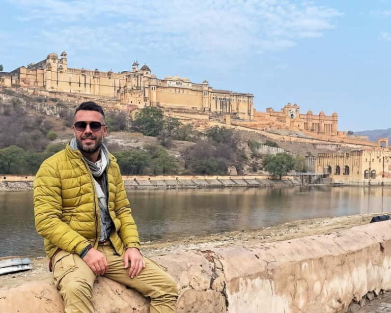 Jaipur: Amber Fort Guided Tour with Skip-the-Line Tickets - Practical Details and What to Expect