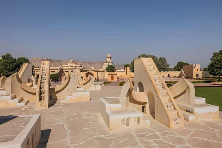 Jaipur: Hawa Mahal, Jantar Mantar & City Palace Guided Tour - Final Words
