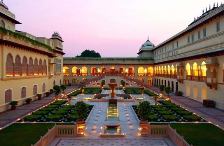 Jaipur in 2 Days: Iconic Sights with Daily Breakfast & Lunch - What Travelers Say