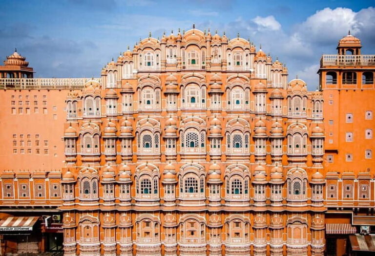Jaipur: Private Full-Day Guided City Tour - What Sets This Tour Apart?